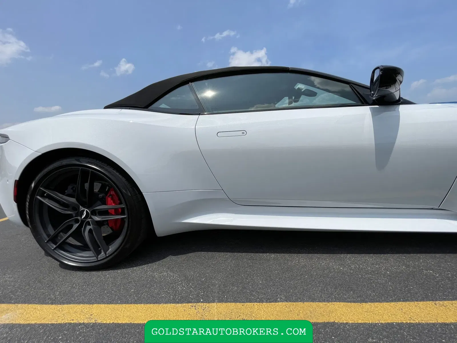 2020 Aston Martin DBS Superleggera Volante