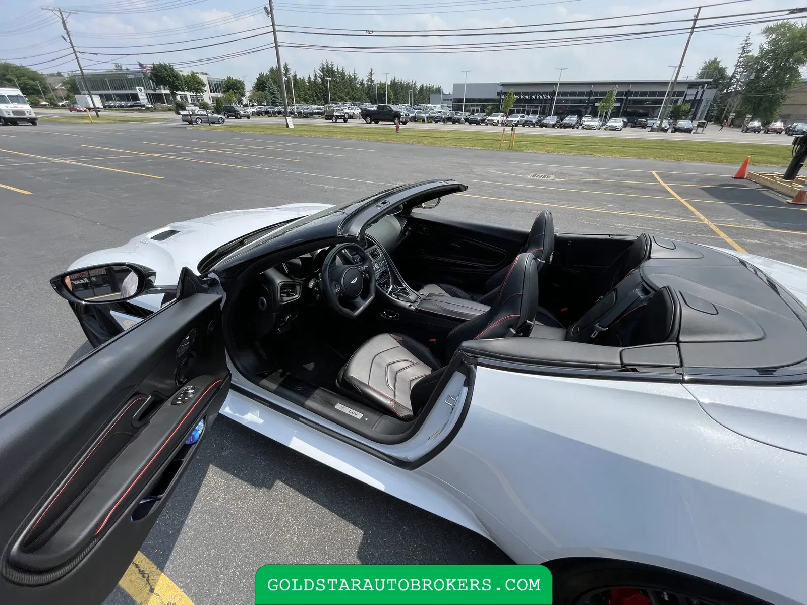 2020 Aston Martin DBS Superleggera Volante
