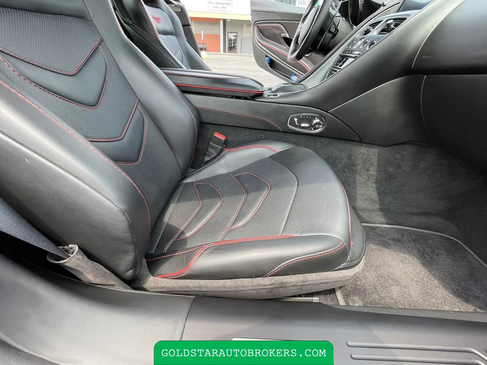 2020 Aston Martin DBS Superleggera Volante