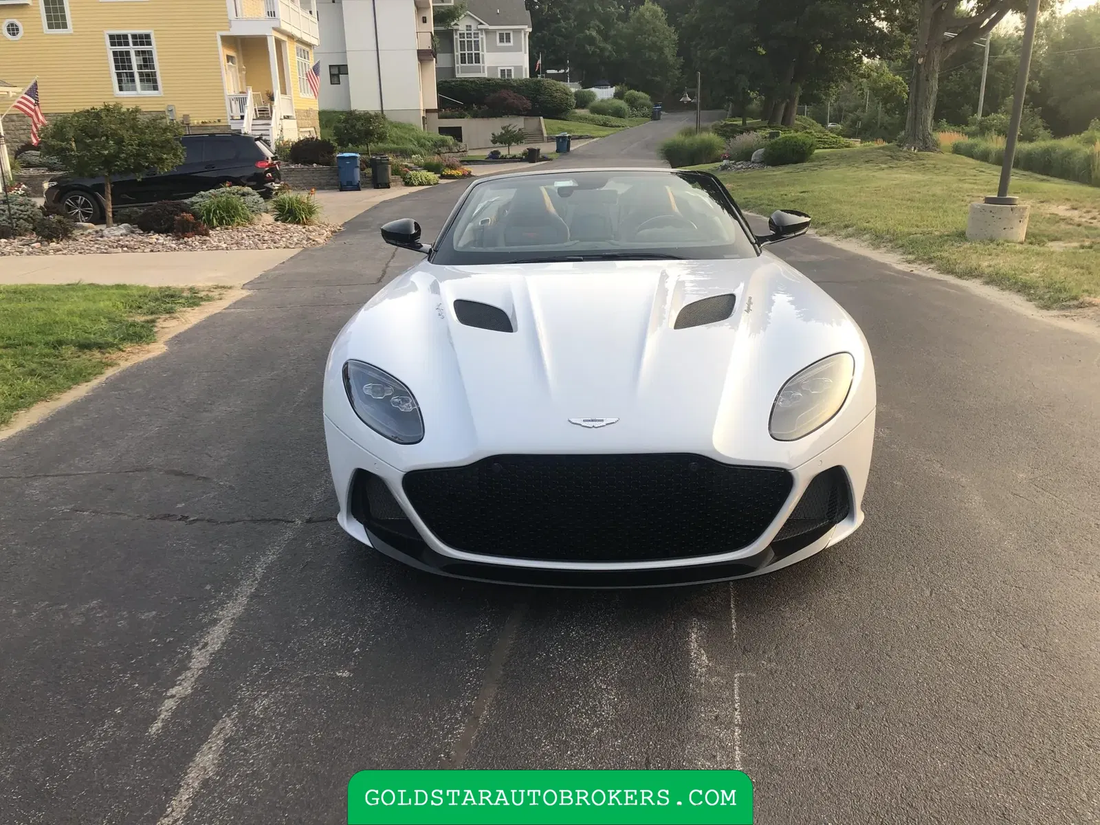 2020 Aston Martin DBS Superleggera Volante