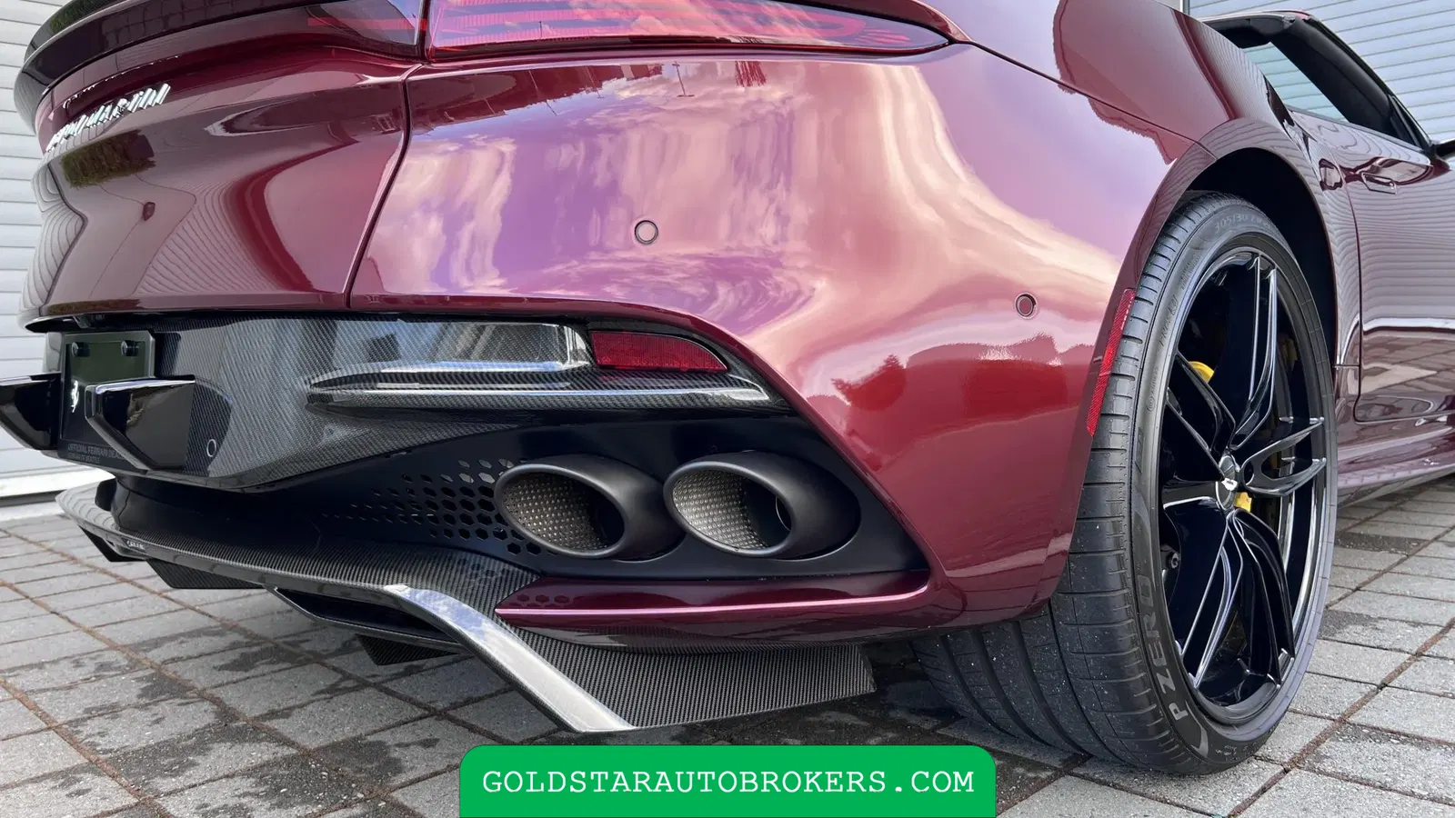 2022 Aston Martin DBS Superleggera Volante