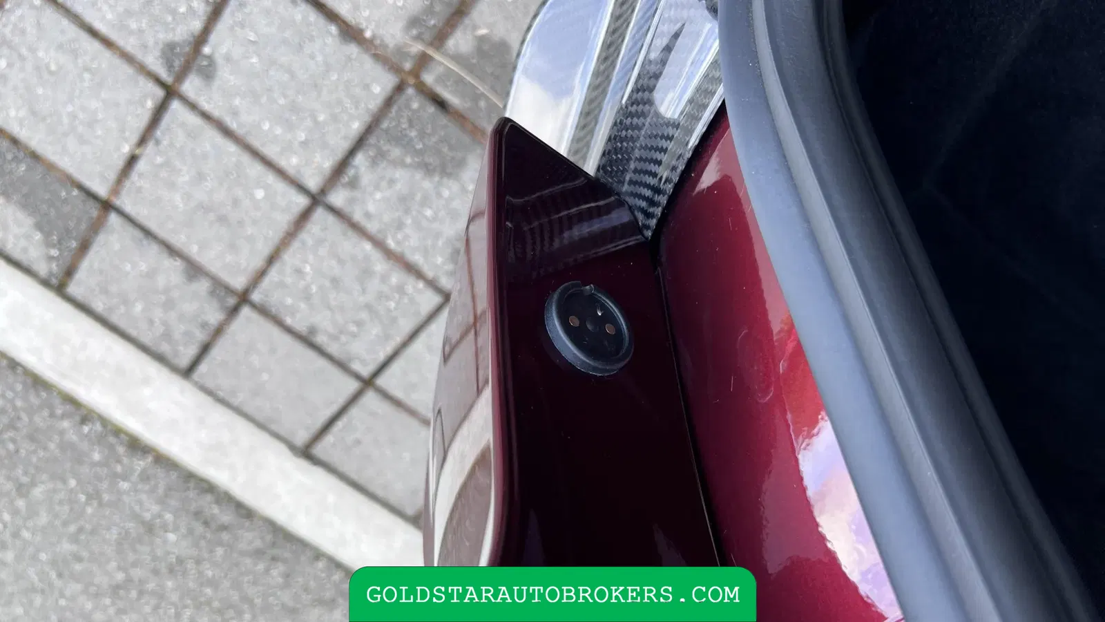 2022 Aston Martin DBS Superleggera Volante