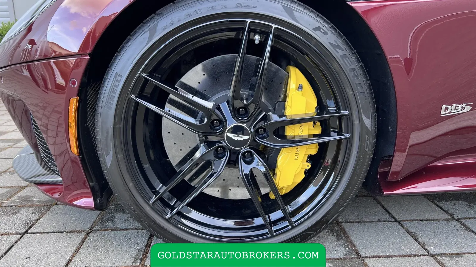 2022 Aston Martin DBS Superleggera Volante