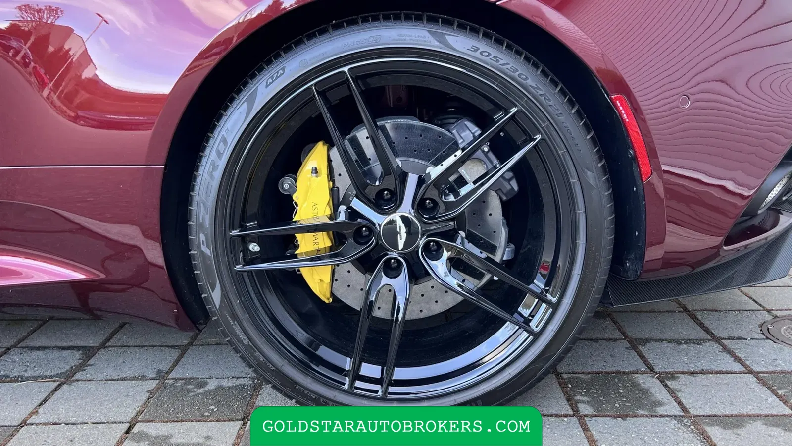 2022 Aston Martin DBS Superleggera Volante