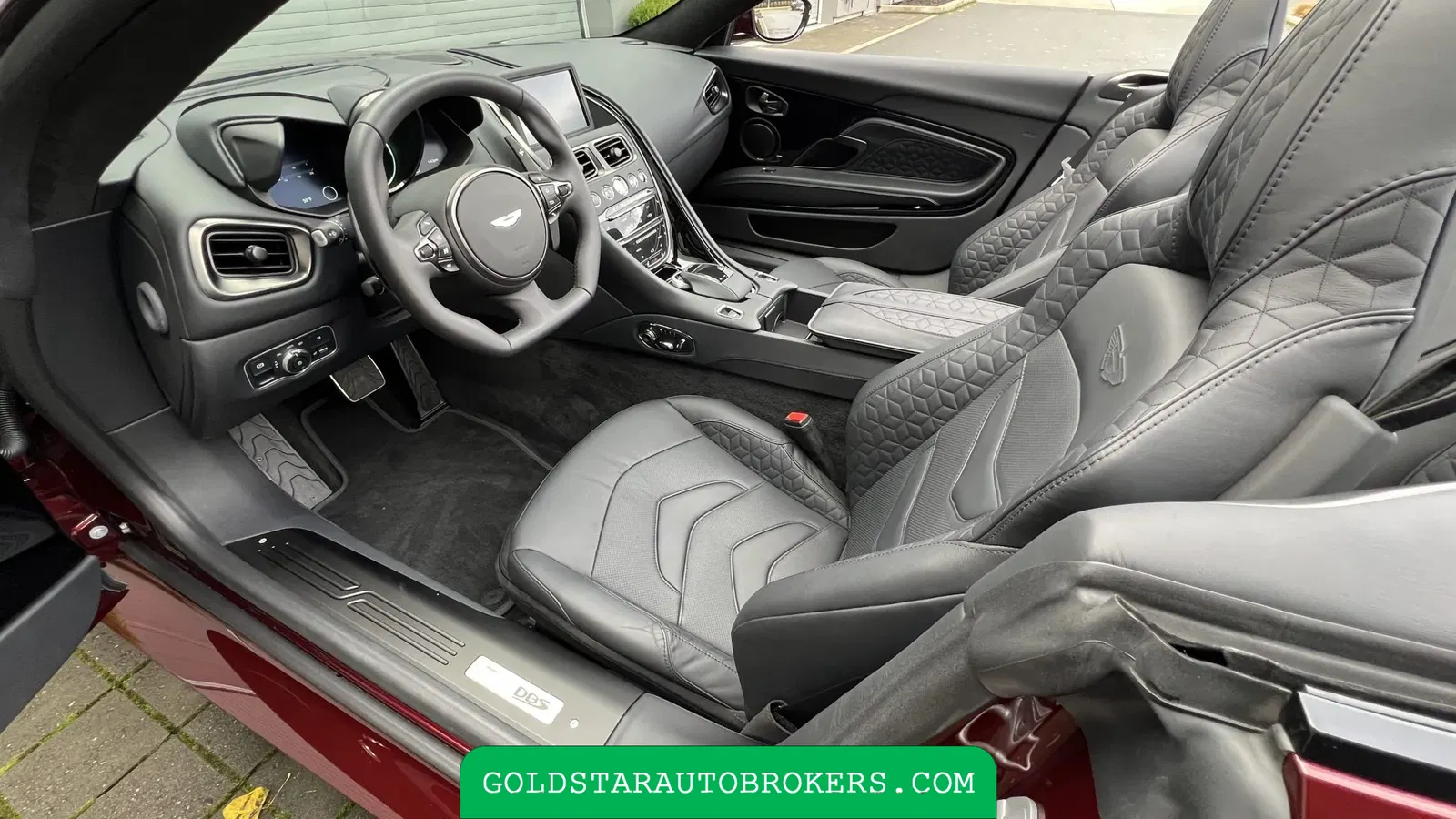 2022 Aston Martin DBS Superleggera Volante