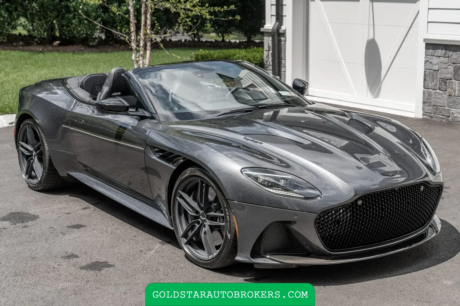 2022 Aston Martin DBS Superleggera Volante