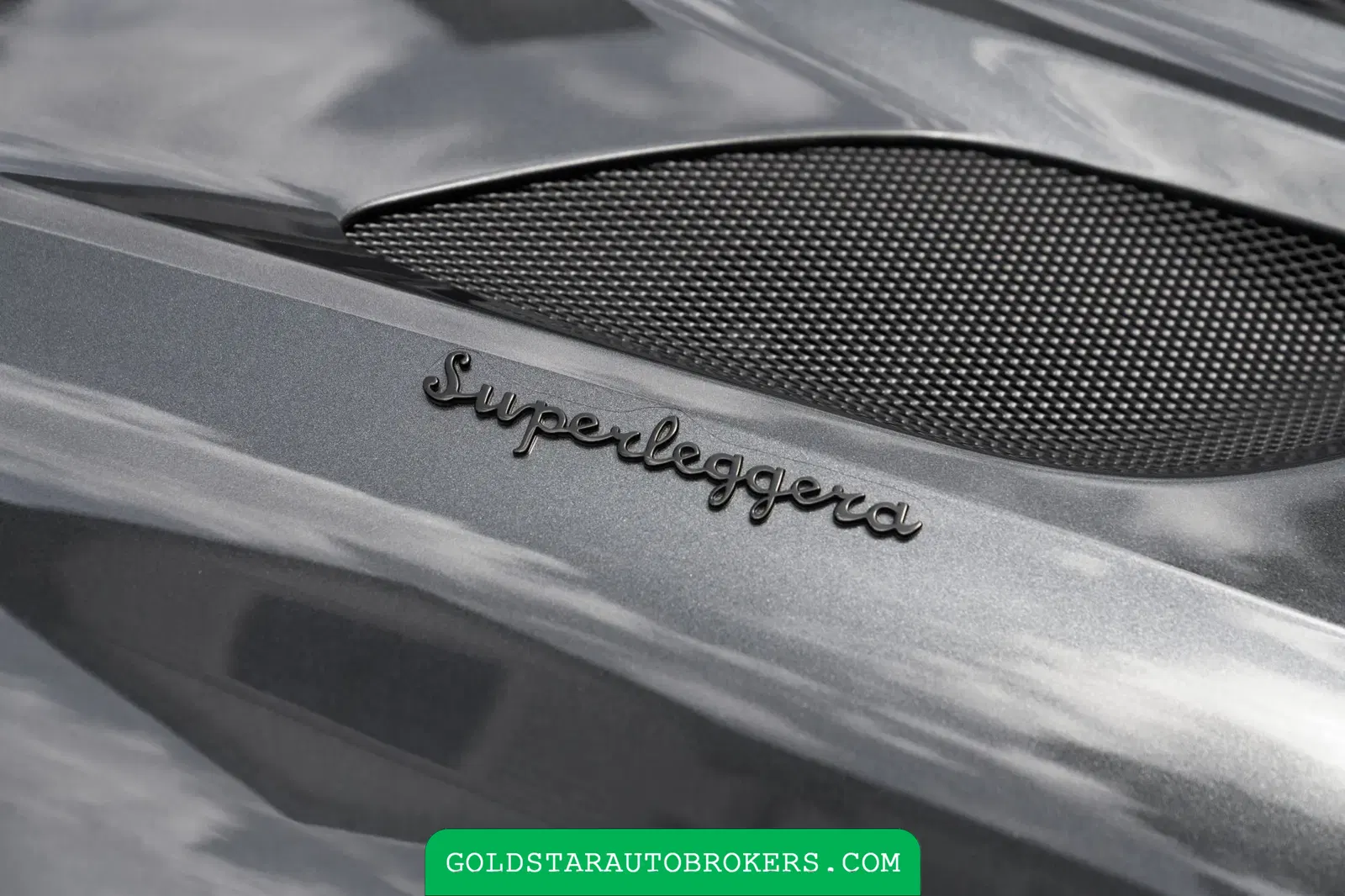 2022 Aston Martin DBS Superleggera Volante
