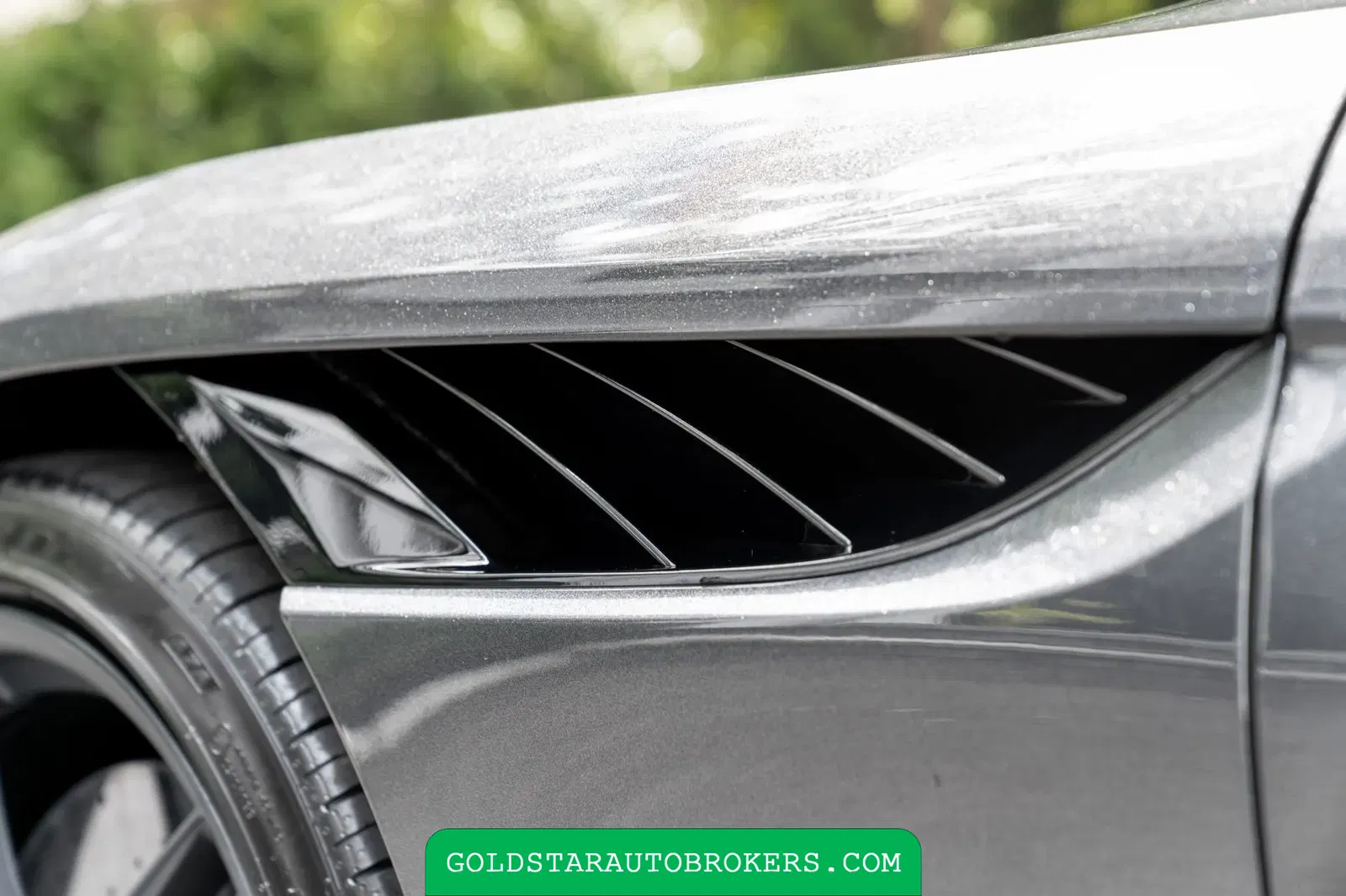 2022 Aston Martin DBS Superleggera Volante