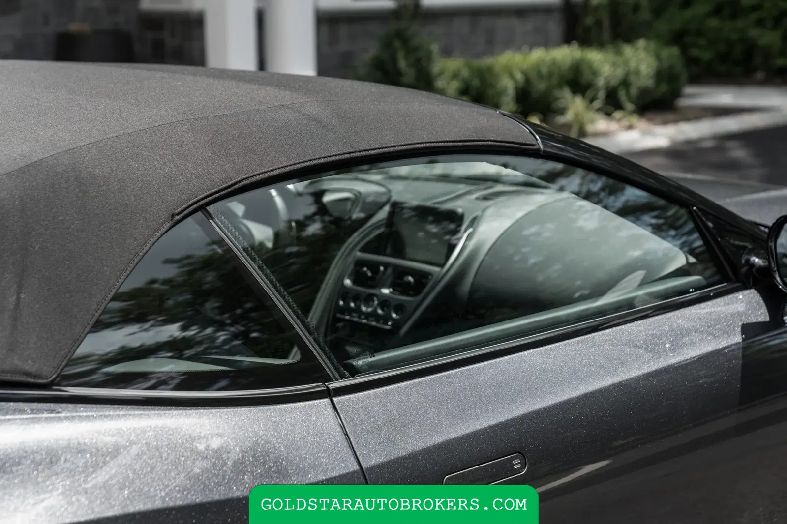 2022 Aston Martin DBS Superleggera Volante