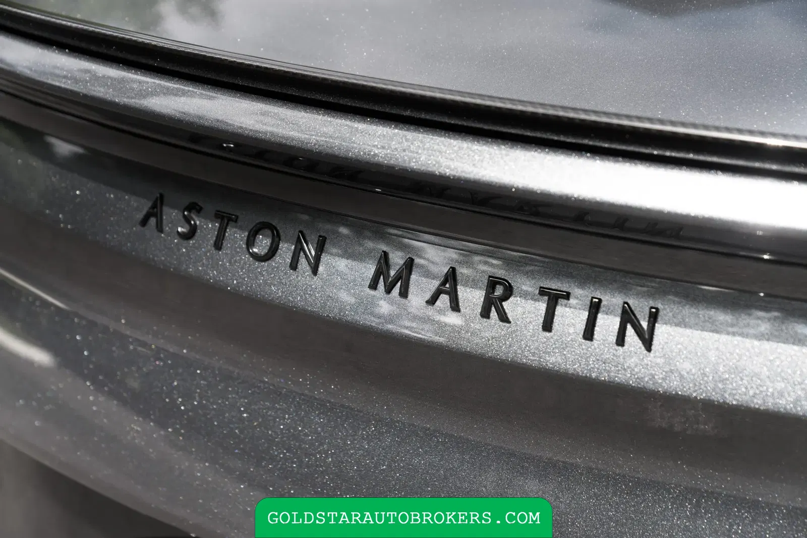 2022 Aston Martin DBS Superleggera Volante