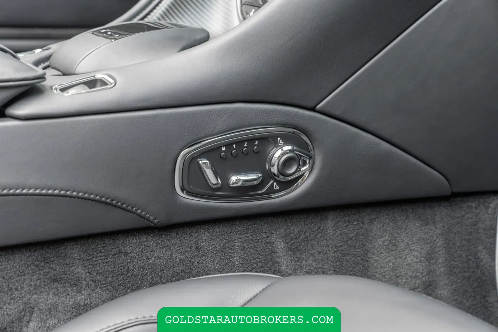 2022 Aston Martin DBS Superleggera Volante