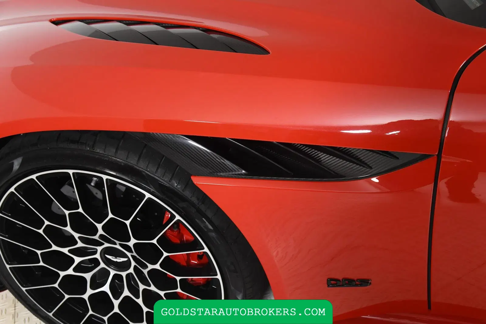 2023 Aston Martin DBS Volante 770 Ultimate