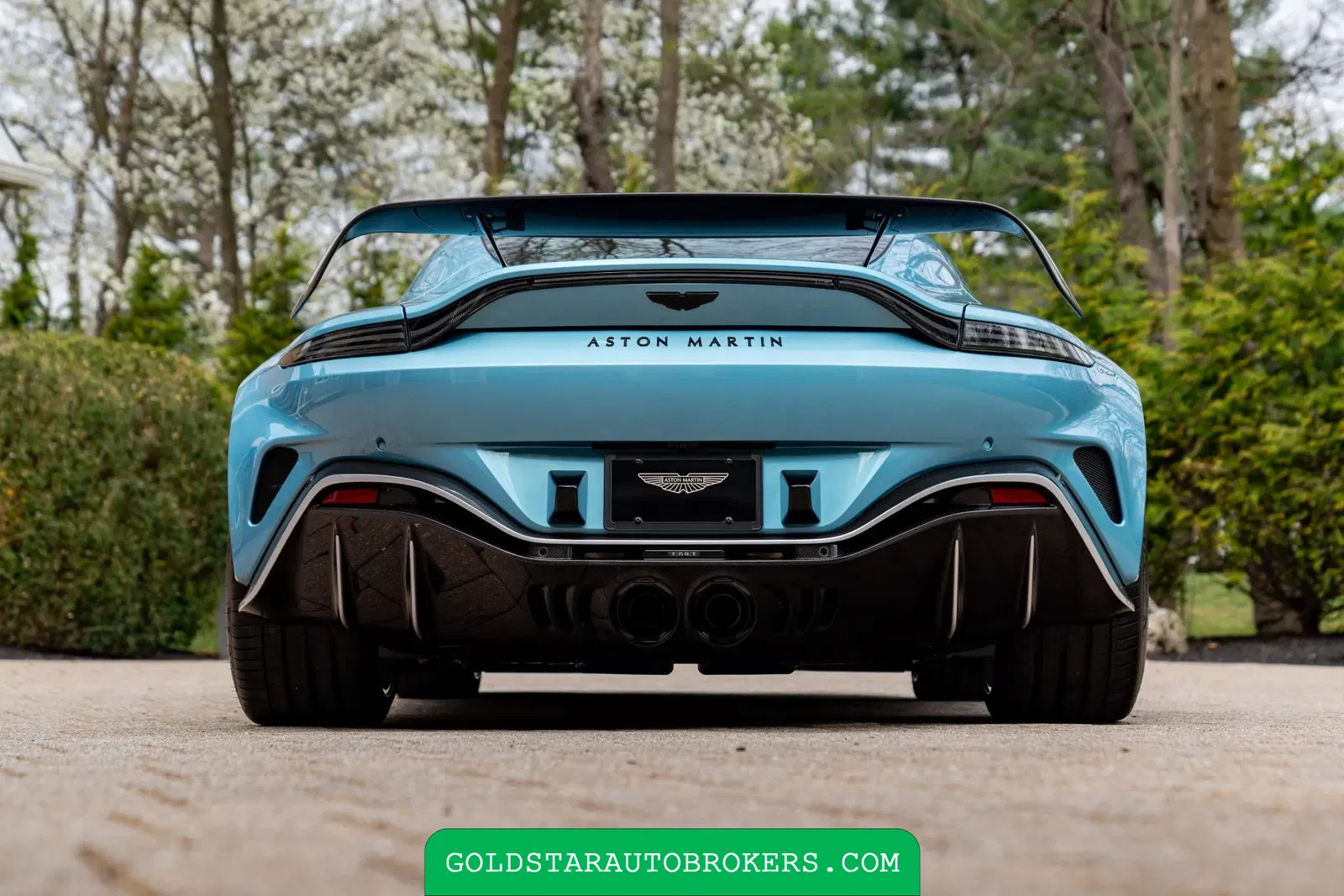 2023 Aston Martin V12 Vantage Coupe