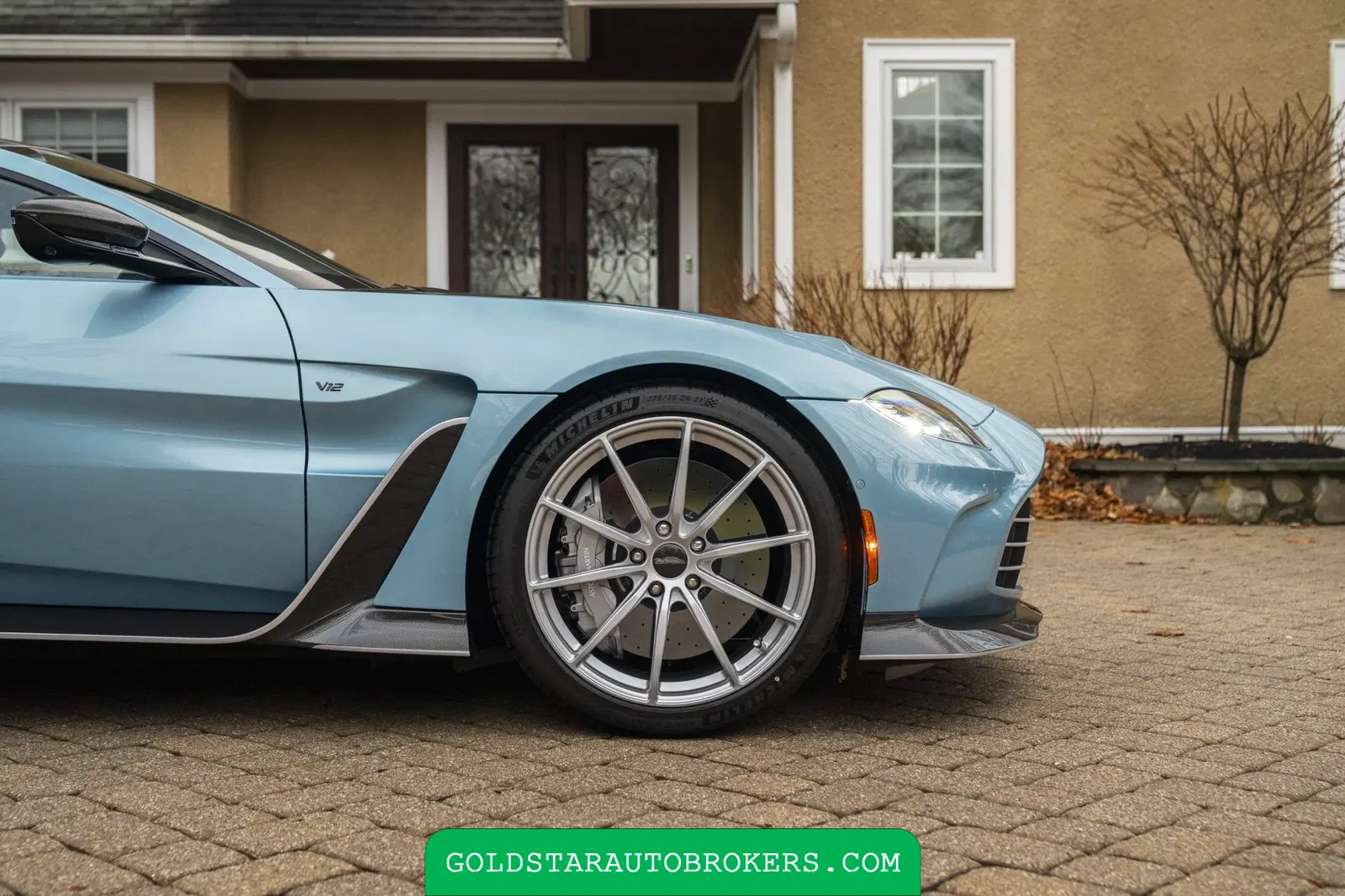 2023 Aston Martin V12 Vantage Coupe