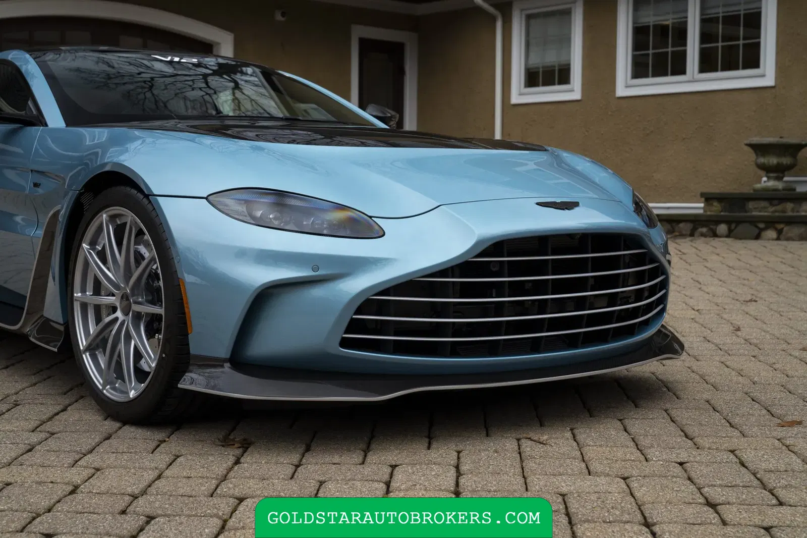 2023 Aston Martin V12 Vantage Coupe