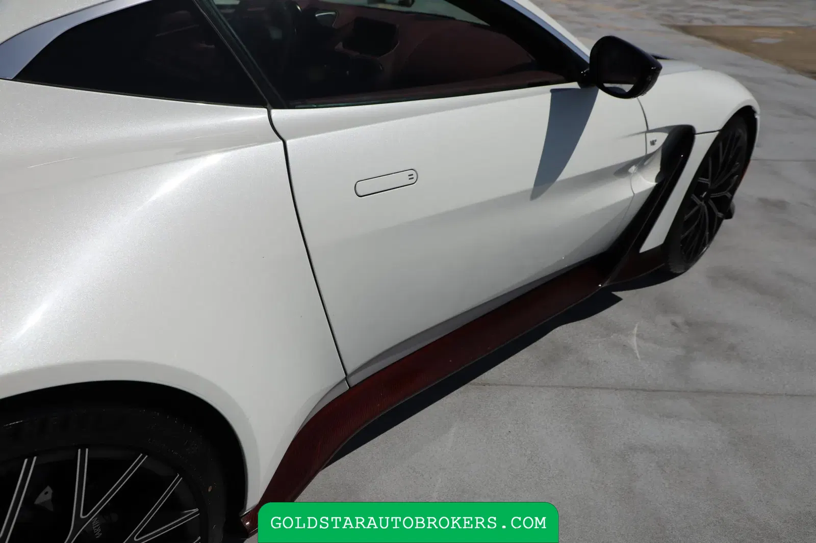 2023 Aston Martin V12 Vantage Coupe