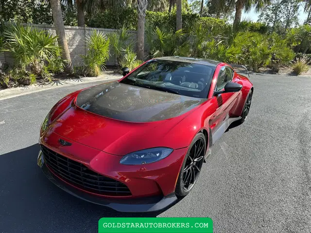 2023 Aston Martin V12 Vantage Coupe