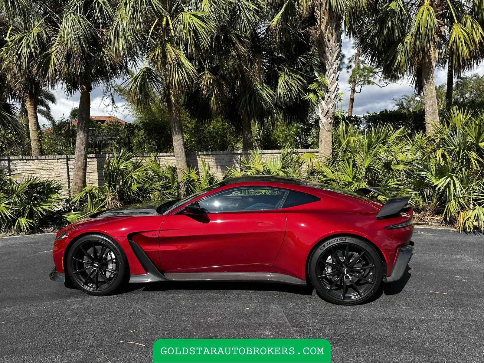 2023 Aston Martin V12 Vantage Coupe