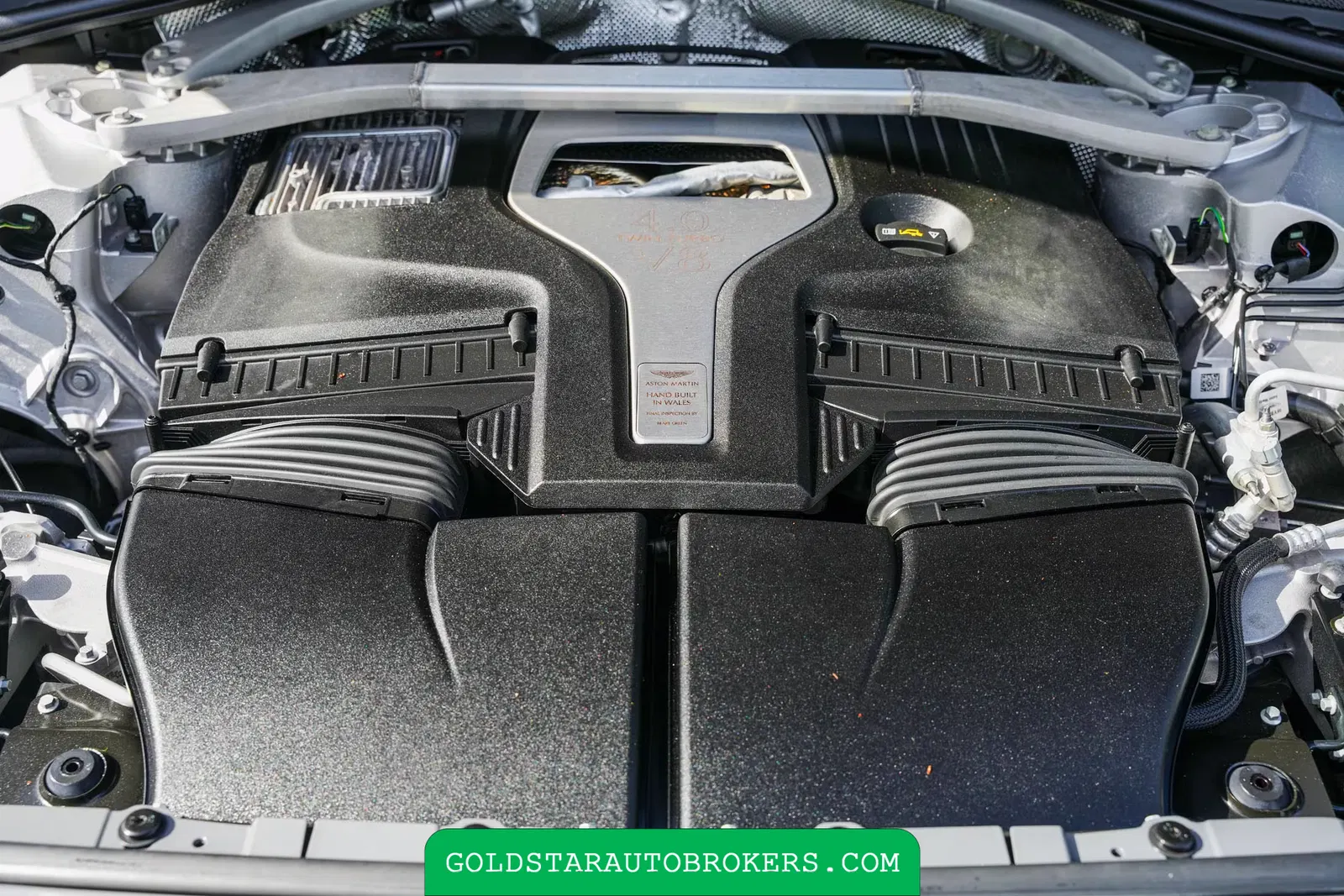 2021 Aston Martin DBX
