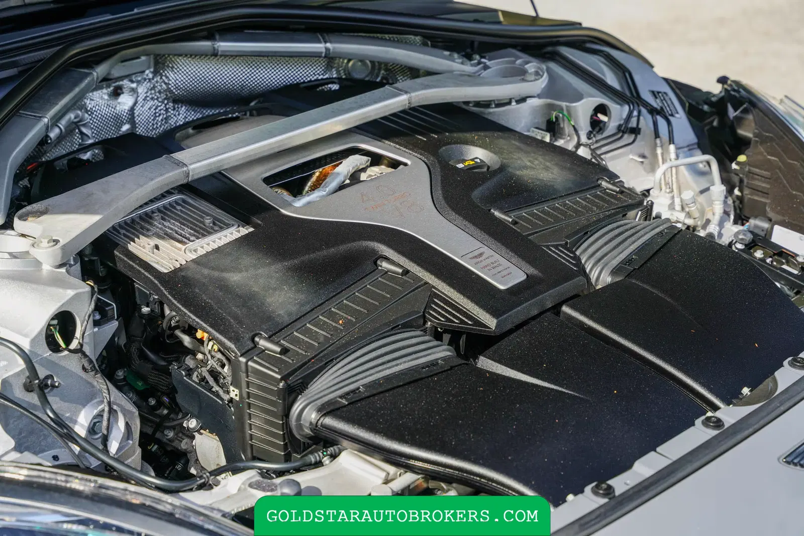 2021 Aston Martin DBX