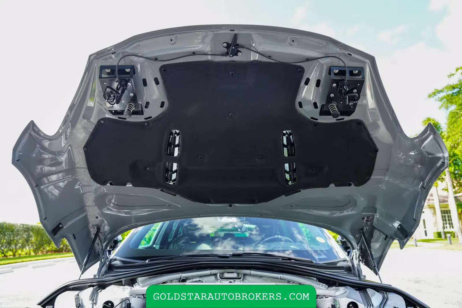 2021 Aston Martin DBX