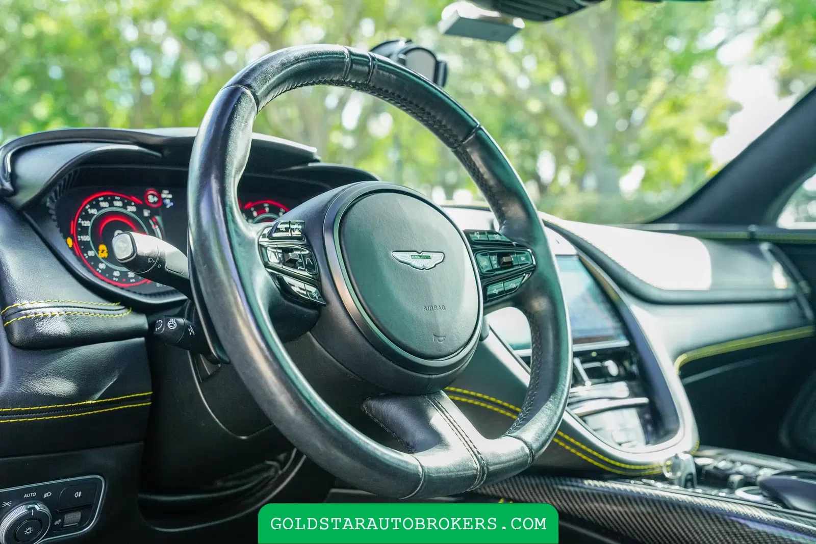 2021 Aston Martin DBX