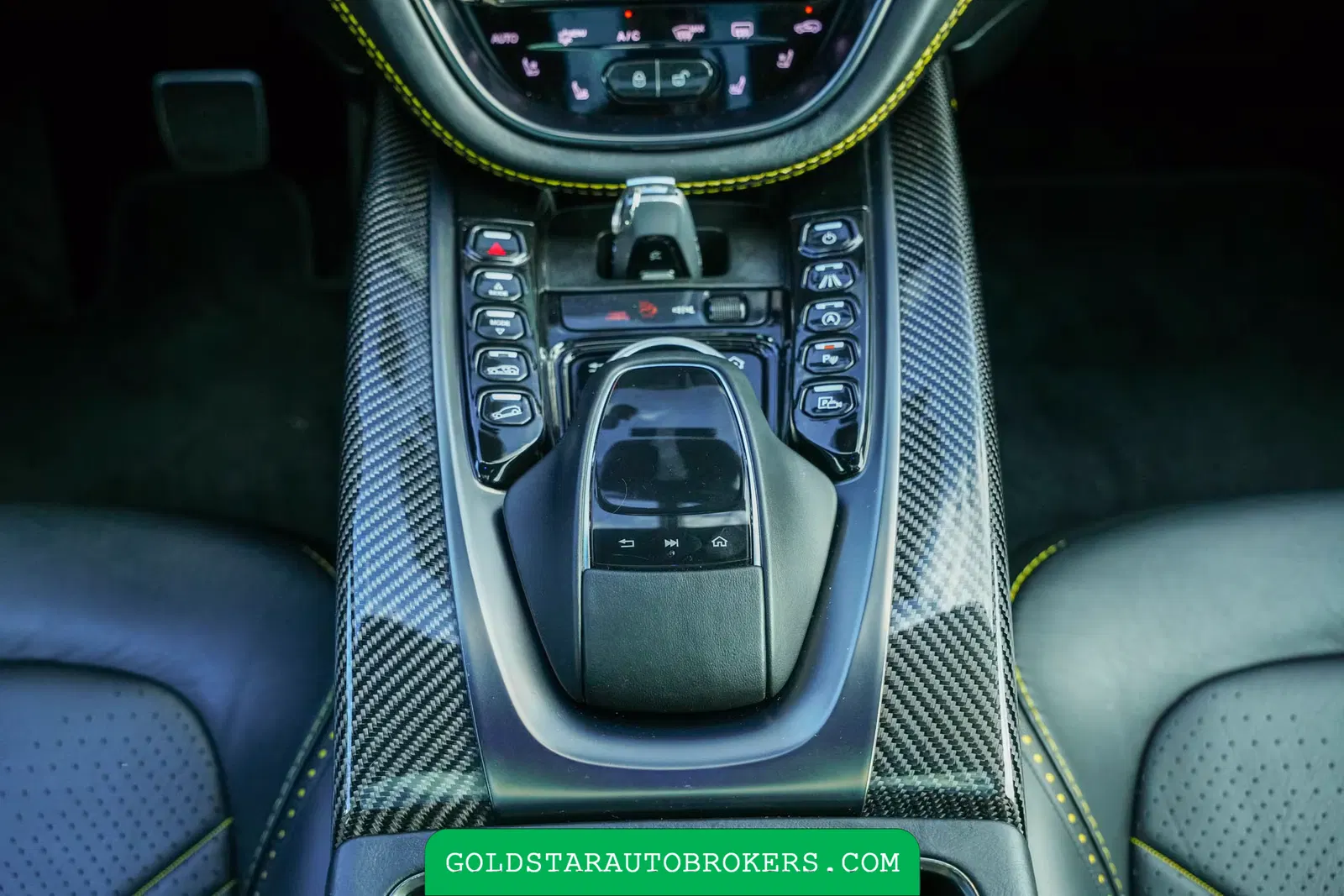2021 Aston Martin DBX