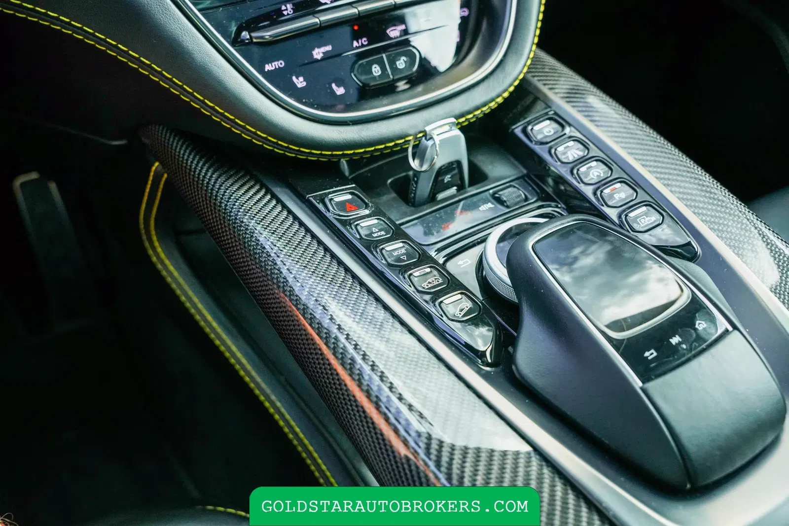 2021 Aston Martin DBX