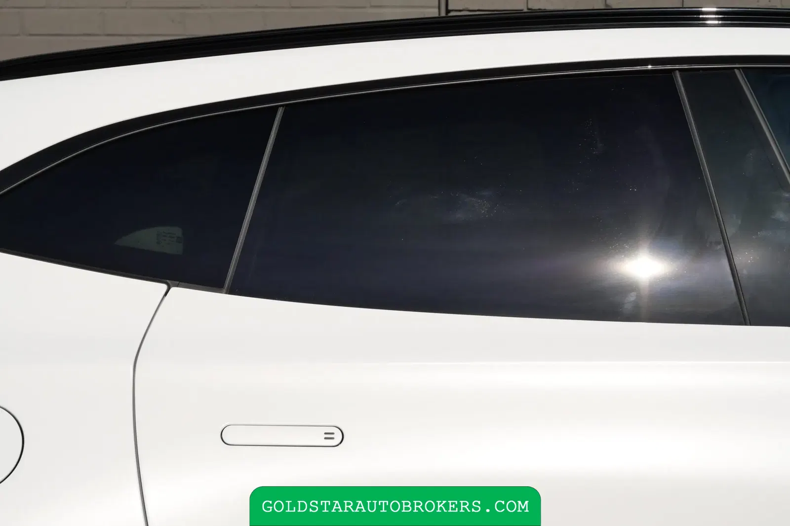 2023 Aston Martin DBX707