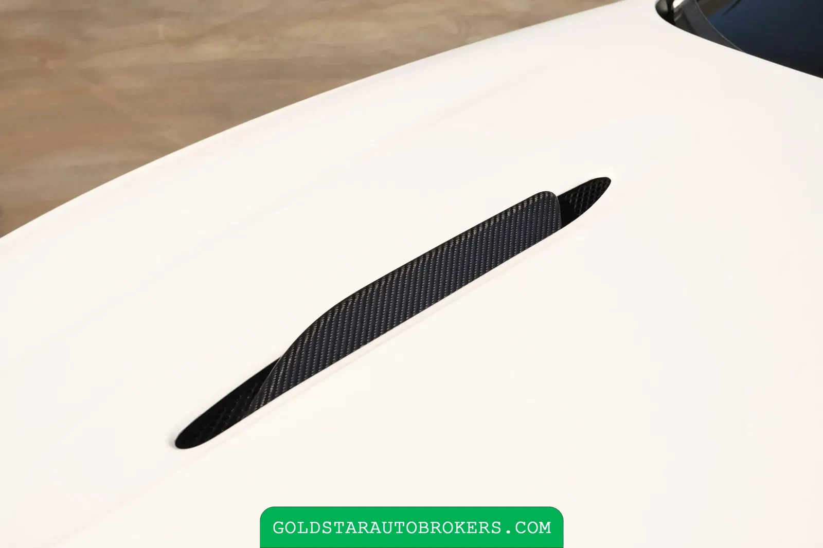 2023 Aston Martin DBX707
