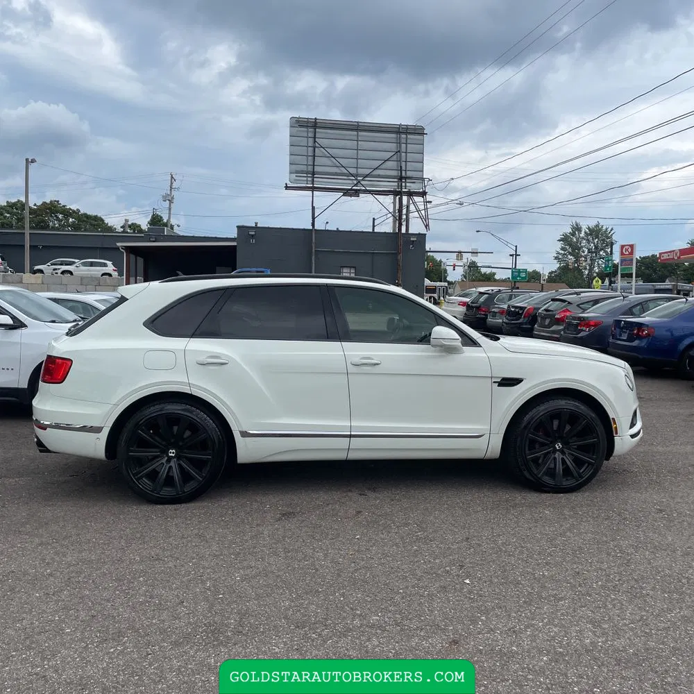2017 Bentley Bentayga Base