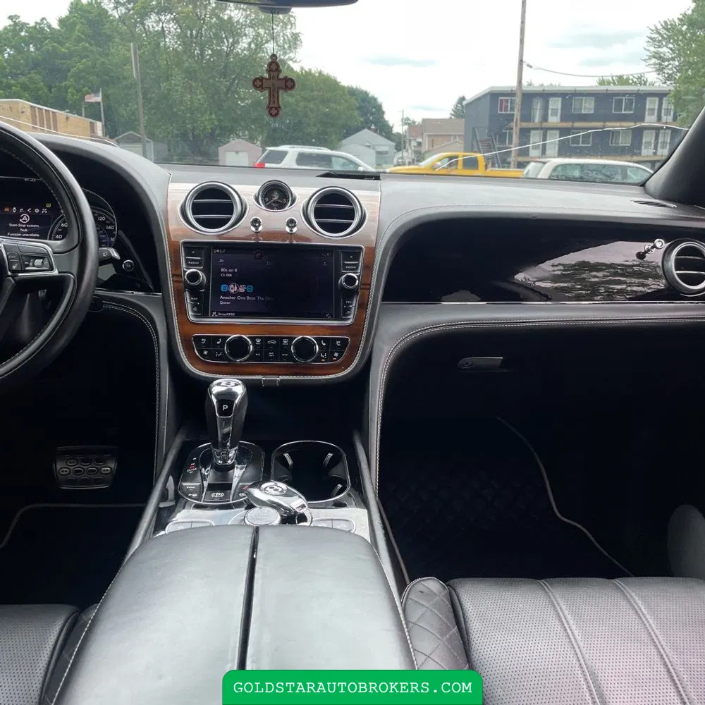 2017 Bentley Bentayga Base