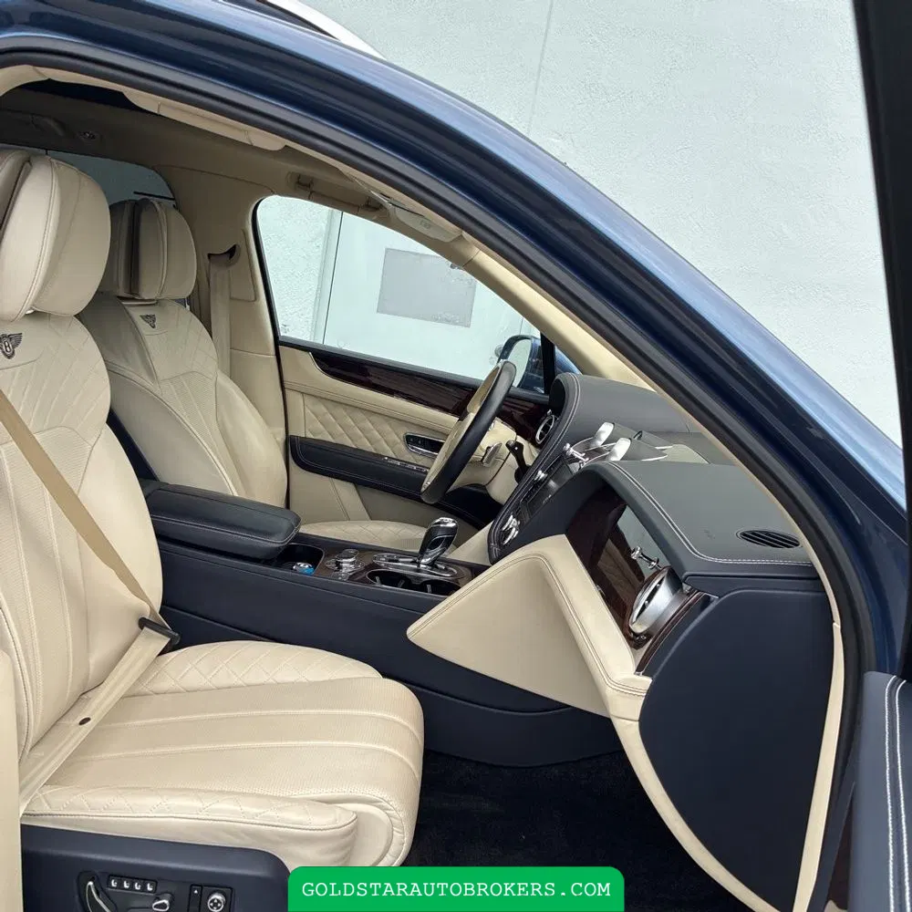 2017 Bentley Bentayga Base