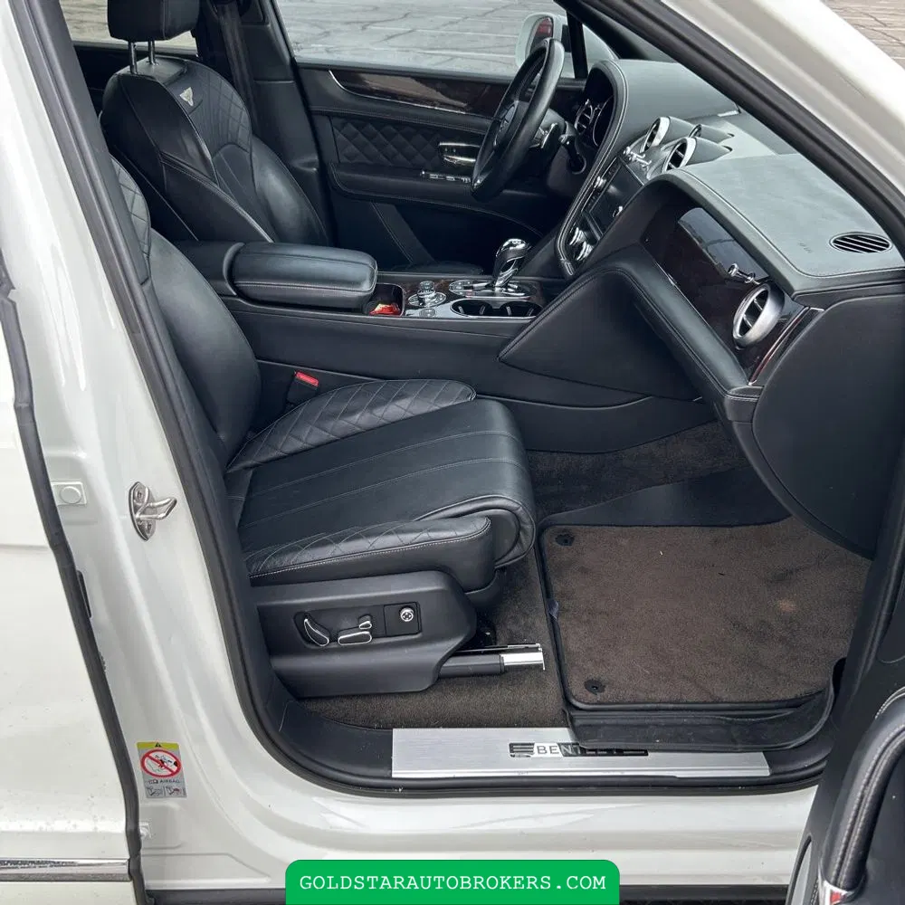 2017 Bentley Bentayga Base