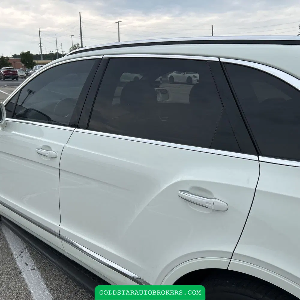 2017 Bentley Bentayga Base