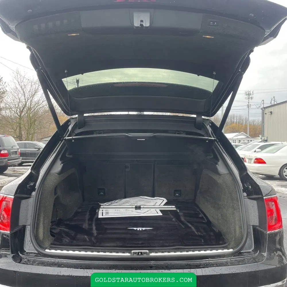 2017 Bentley Bentayga Base