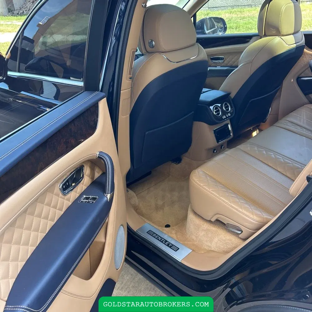 2017 Bentley Bentayga Base
