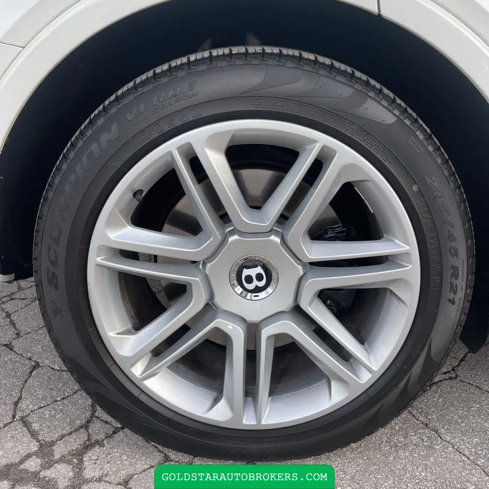 2020 Bentley Bentayga Hybrid