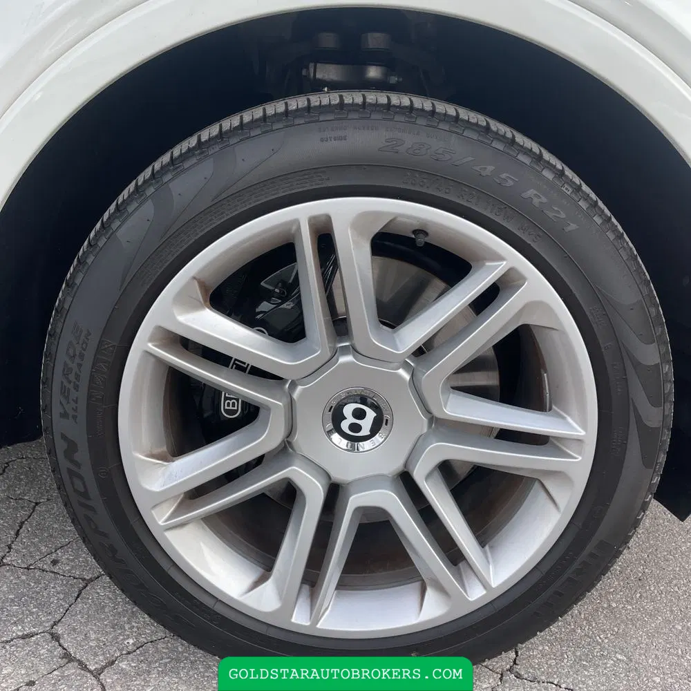 2020 Bentley Bentayga Hybrid