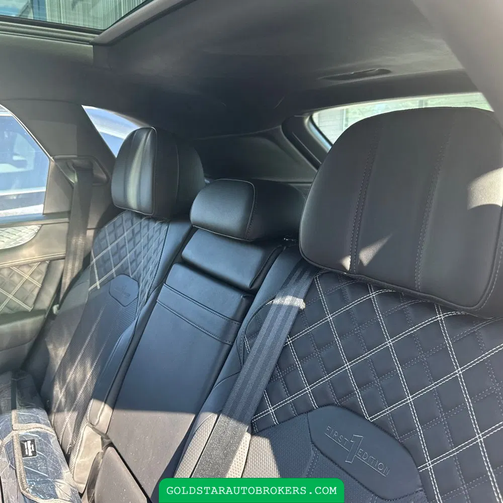 2021 Bentley Bentayga V8