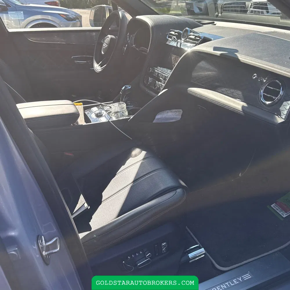 2021 Bentley Bentayga V8