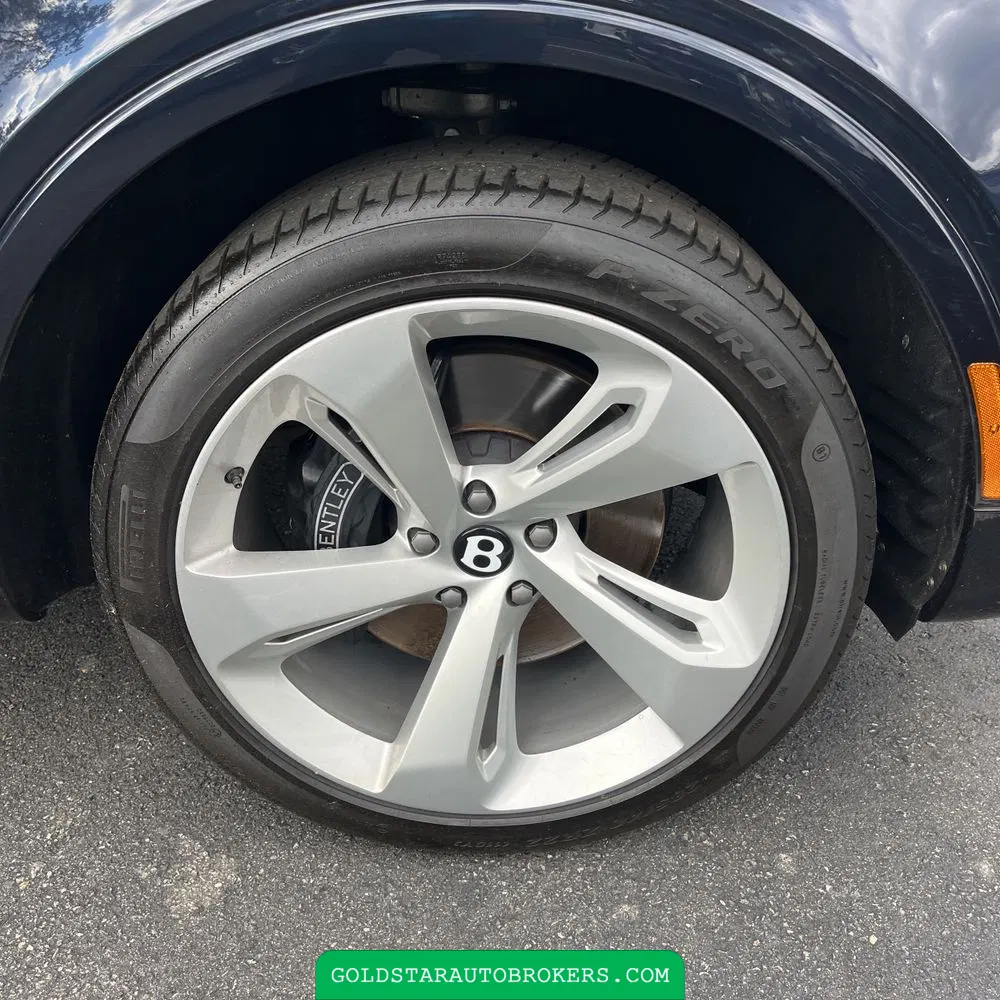 2021 Bentley Bentayga V8