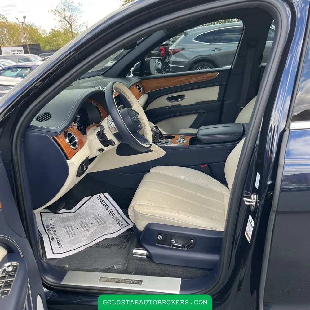 2021 Bentley Bentayga V8