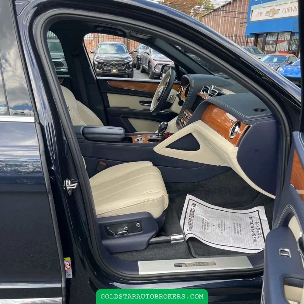 2021 Bentley Bentayga V8