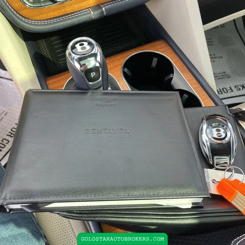 2021 Bentley Bentayga V8