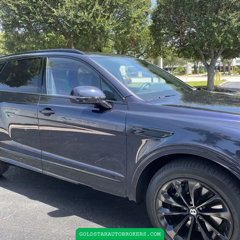 2022 Bentley Bentayga V8