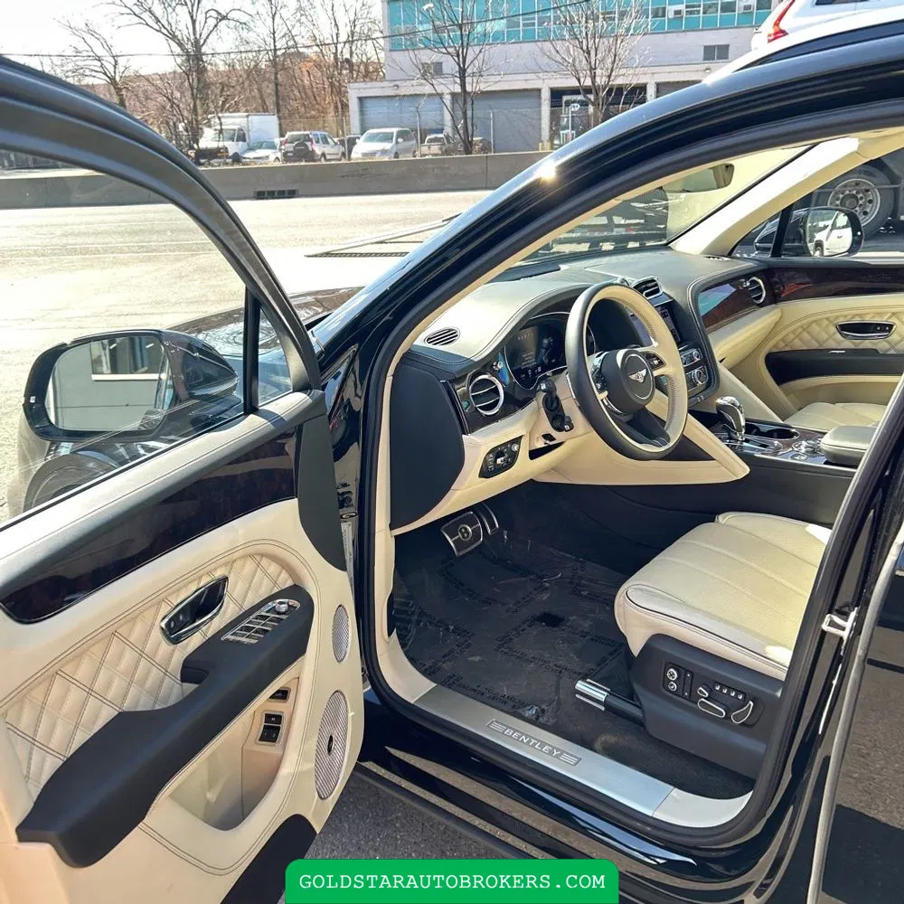 2021 Bentley Bentayga V8