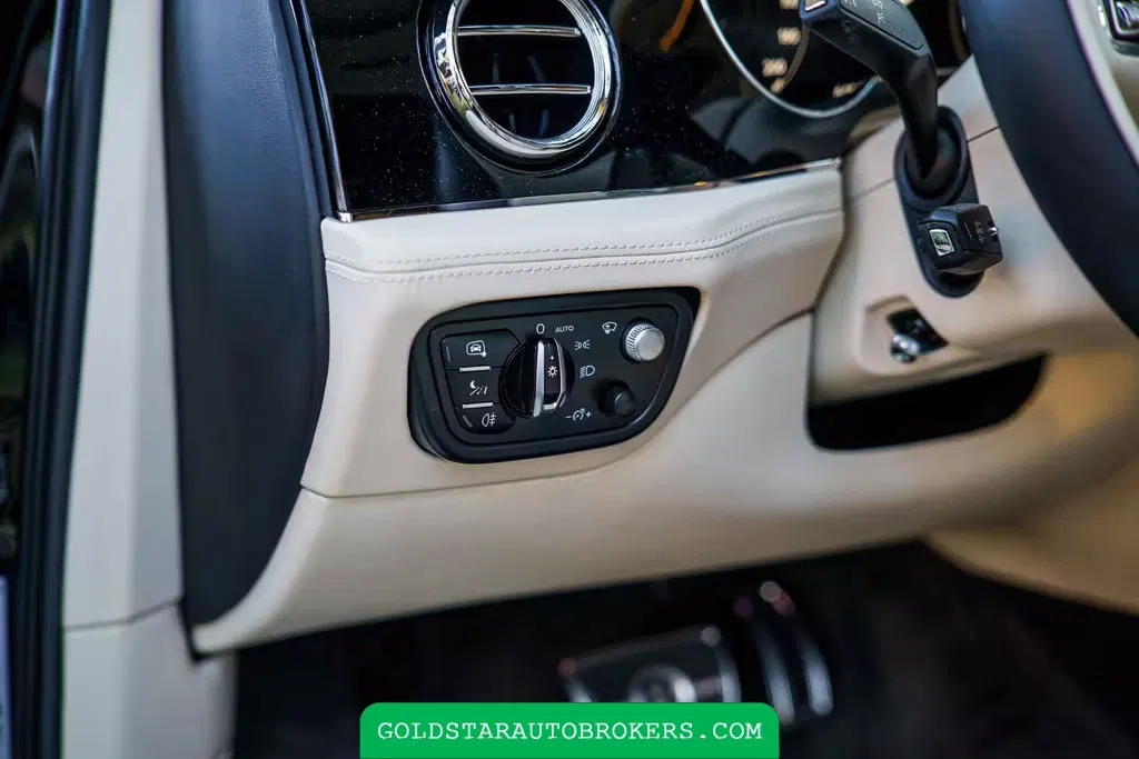 2021 Bentley Bentayga V8