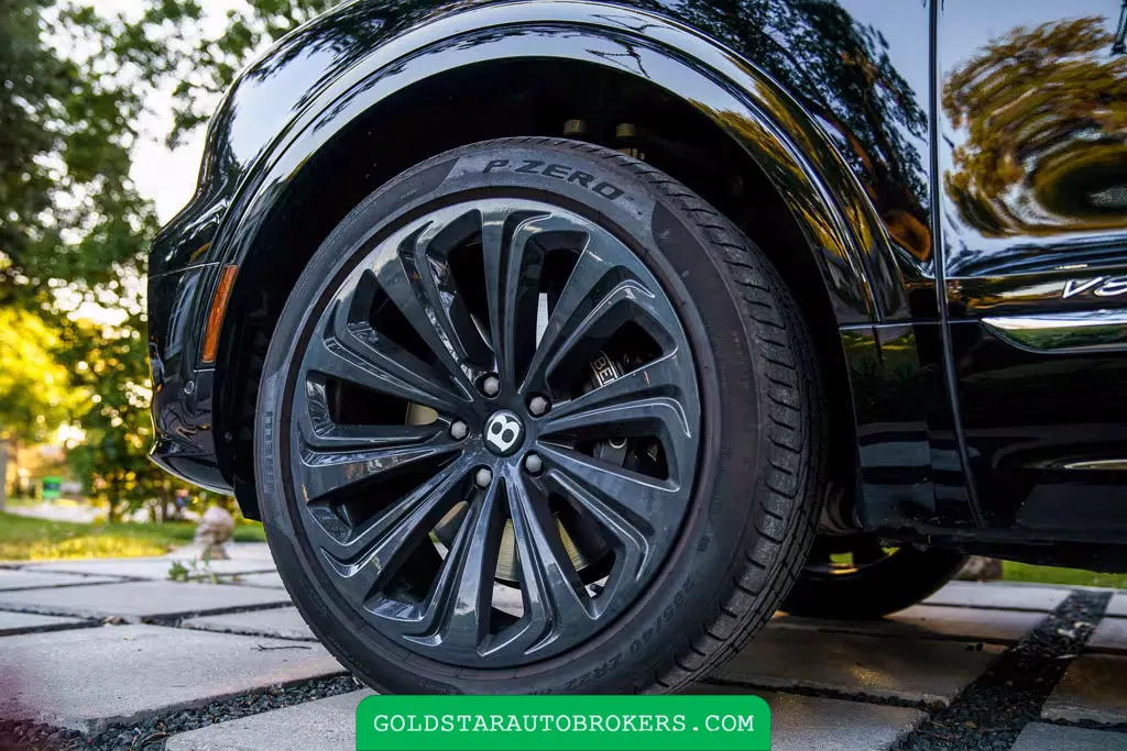 2021 Bentley Bentayga V8