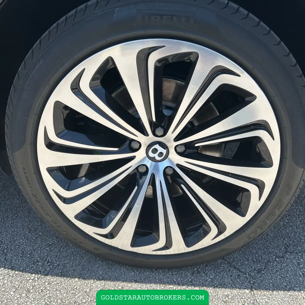 2021 Bentley Bentayga V8